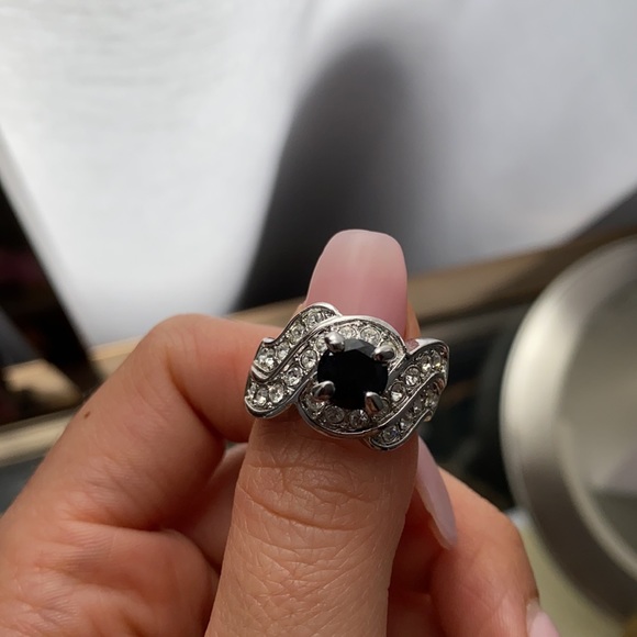 Statement ring - Picture 4 of 6